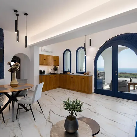 Amera 2 Apartment